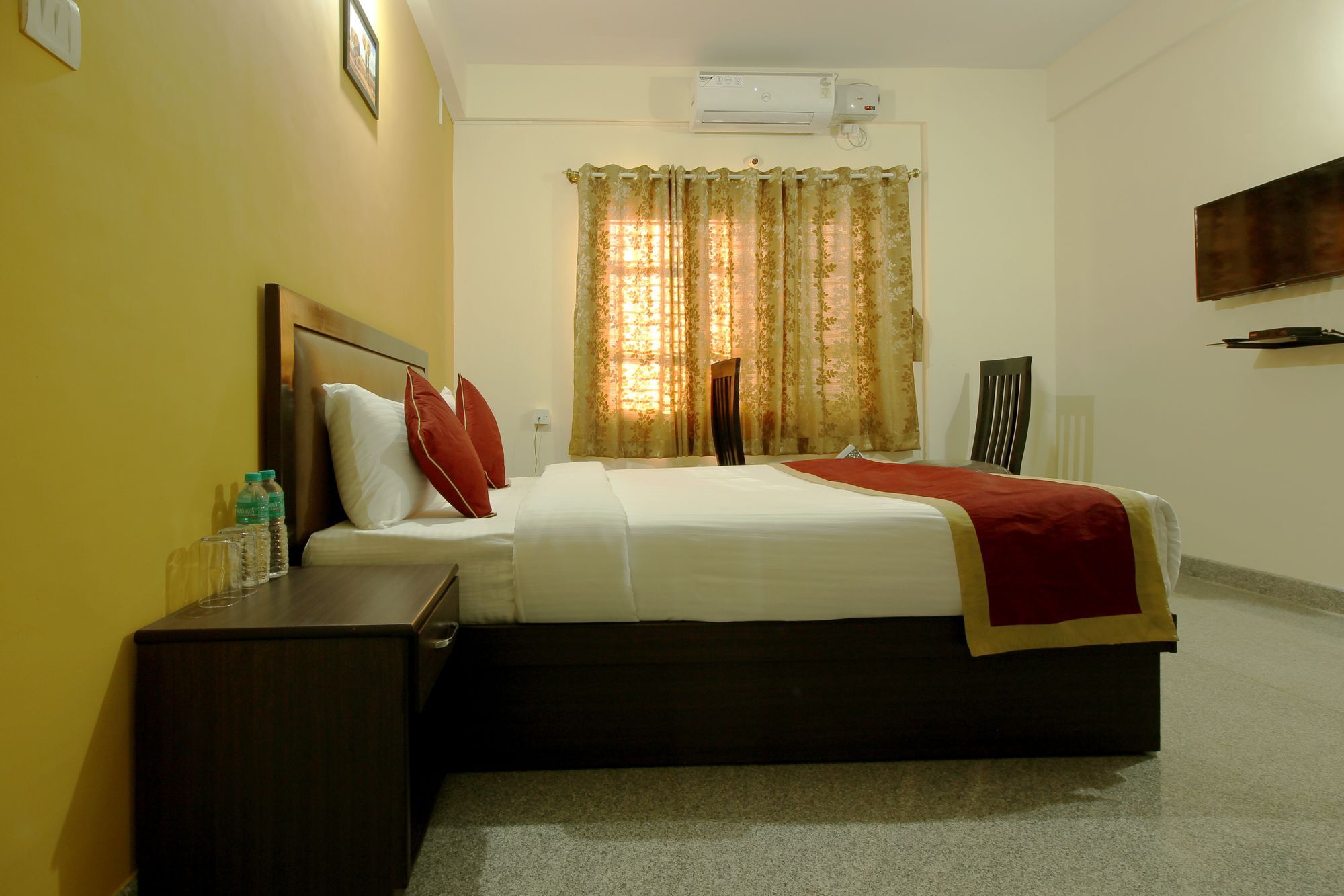 העיר בנגלור The Banjaara Suites מראה חיצוני תמונה